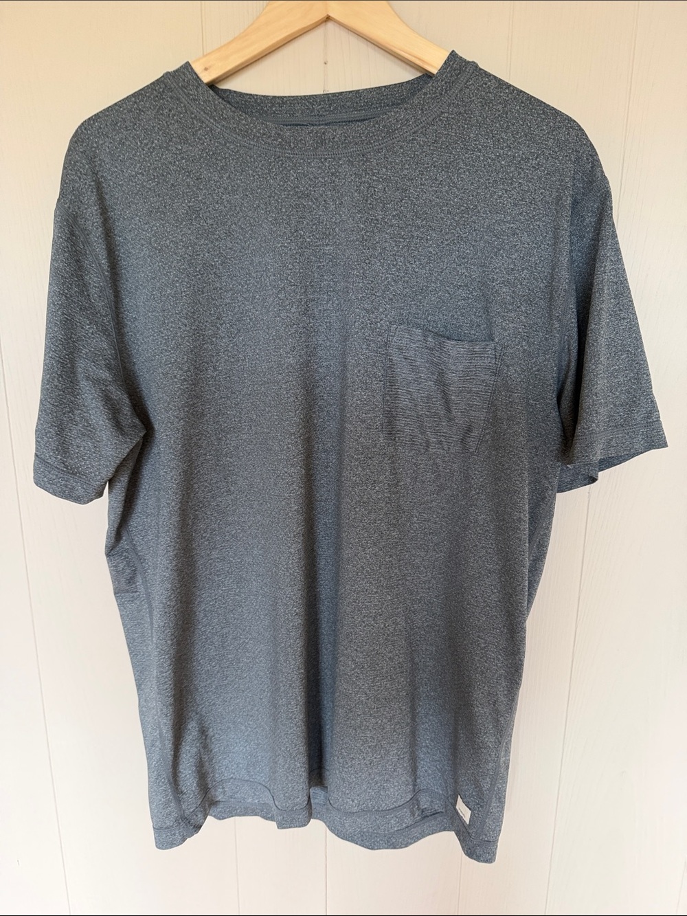 Vuori Tradewinds Pocket Tee Grey Sz L